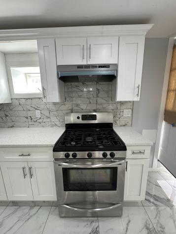 48 Prest Street New London CT 06320