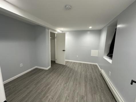 48 Prest Street New London CT 06320