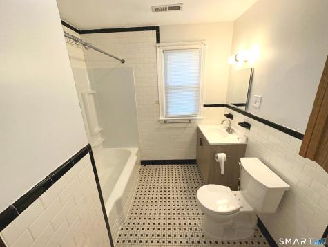 7 Richard Street Ansonia CT 06401