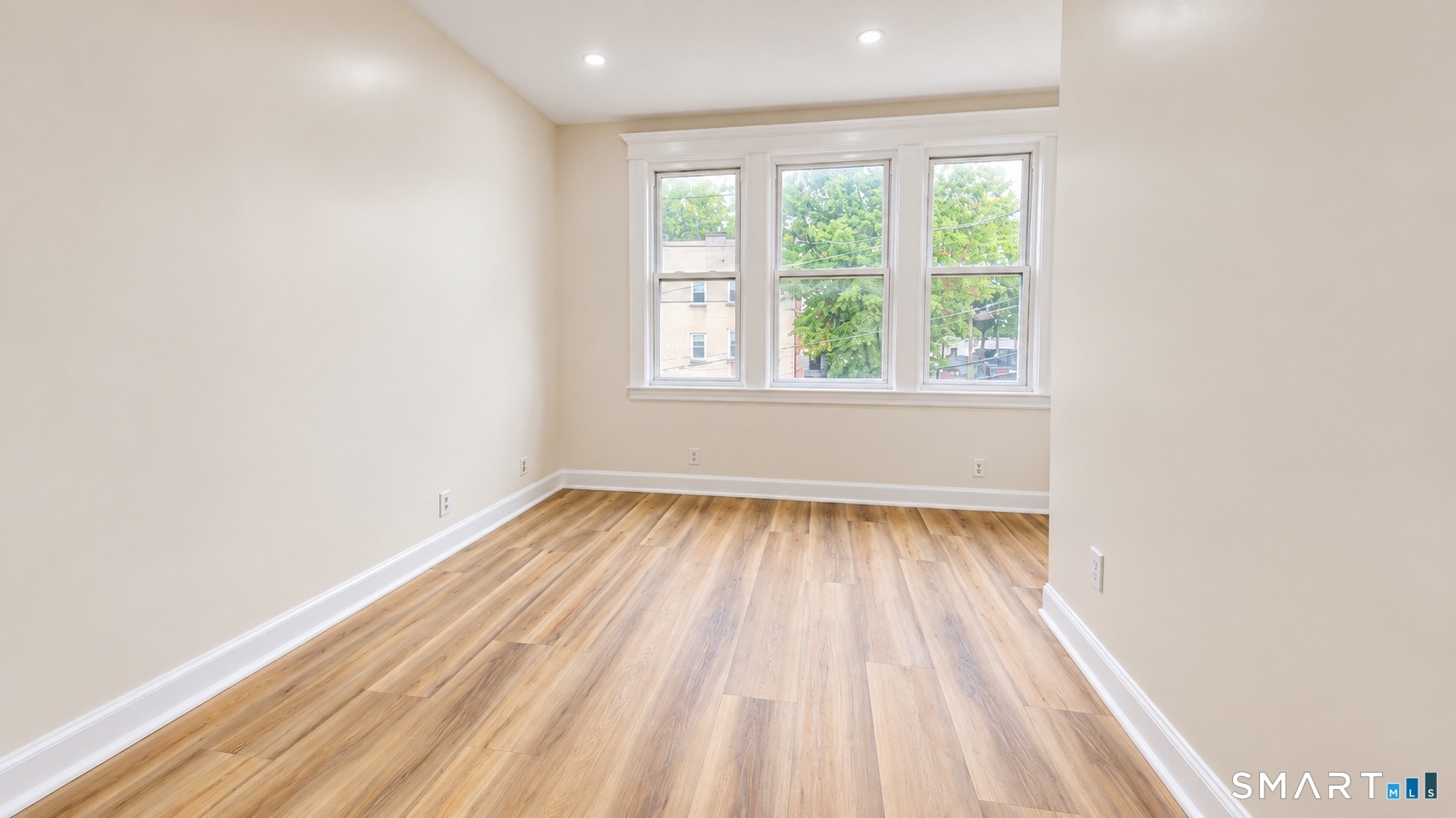 17 Bond Street Hartford CT 06114