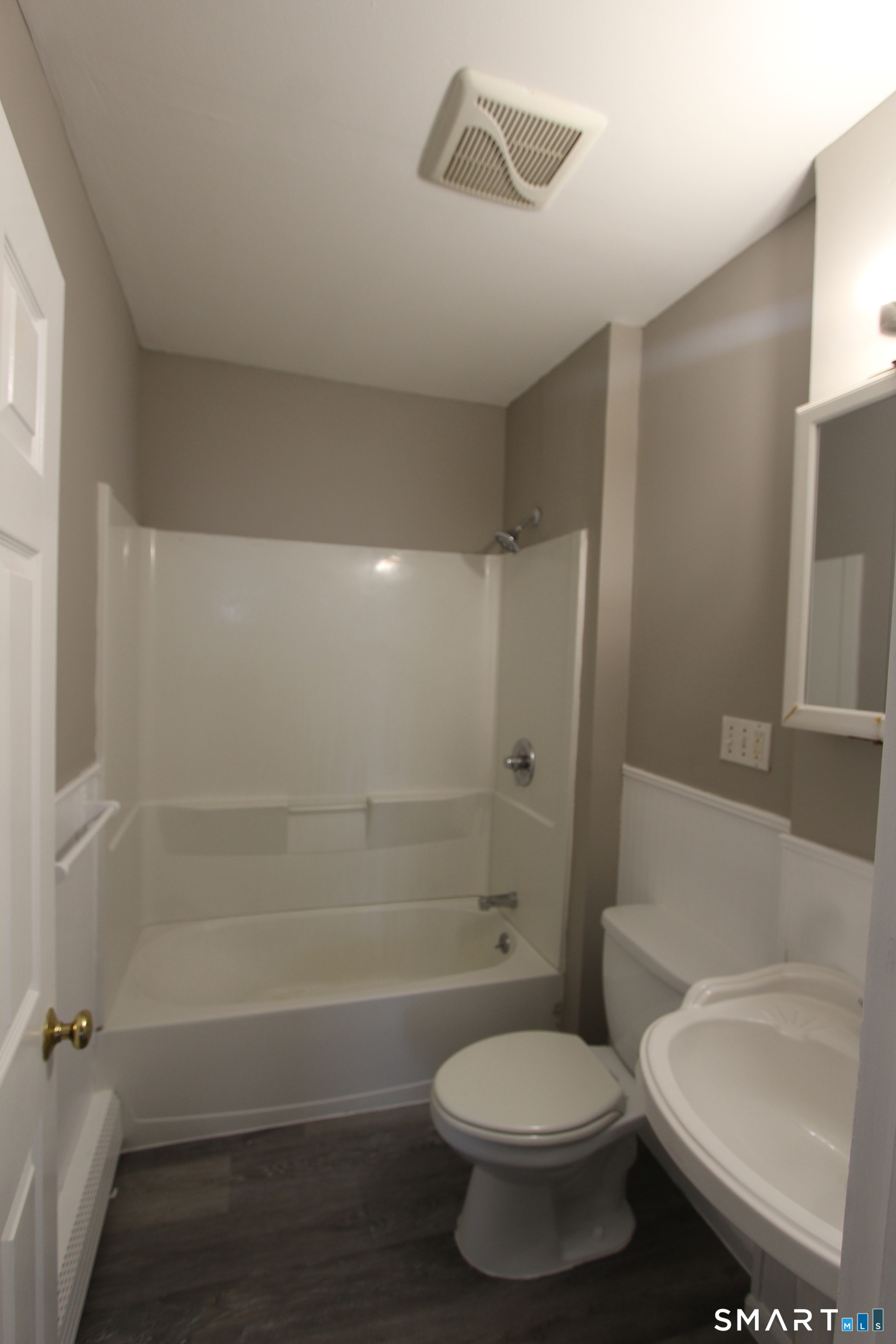 64 James Street Hartford CT 06106