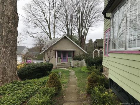 23 Main Street Newtown CT 06470