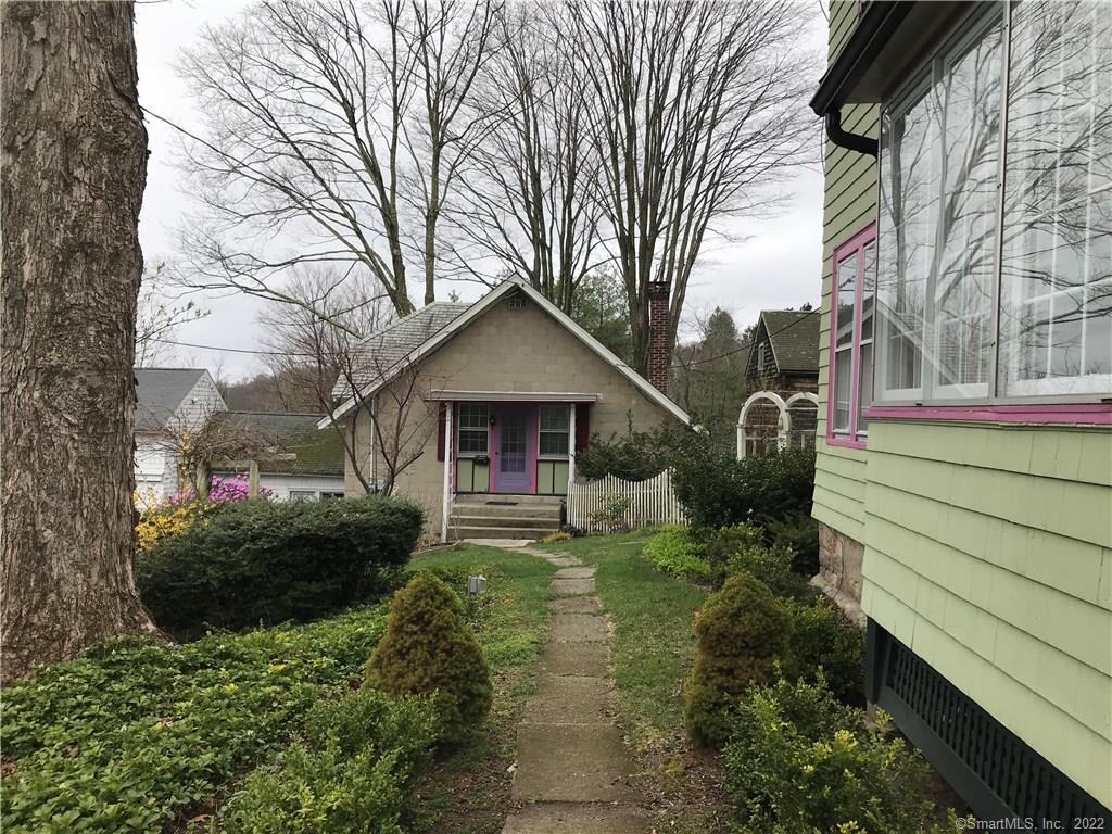 23 Main Street Newtown CT 06470