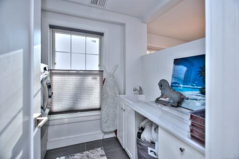 16 Sue Terrace Westport CT 06880