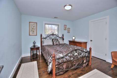 16 Sue Terrace Westport CT 06880