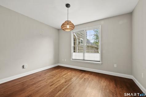 14 Harwich Lane West Hartford CT 06117