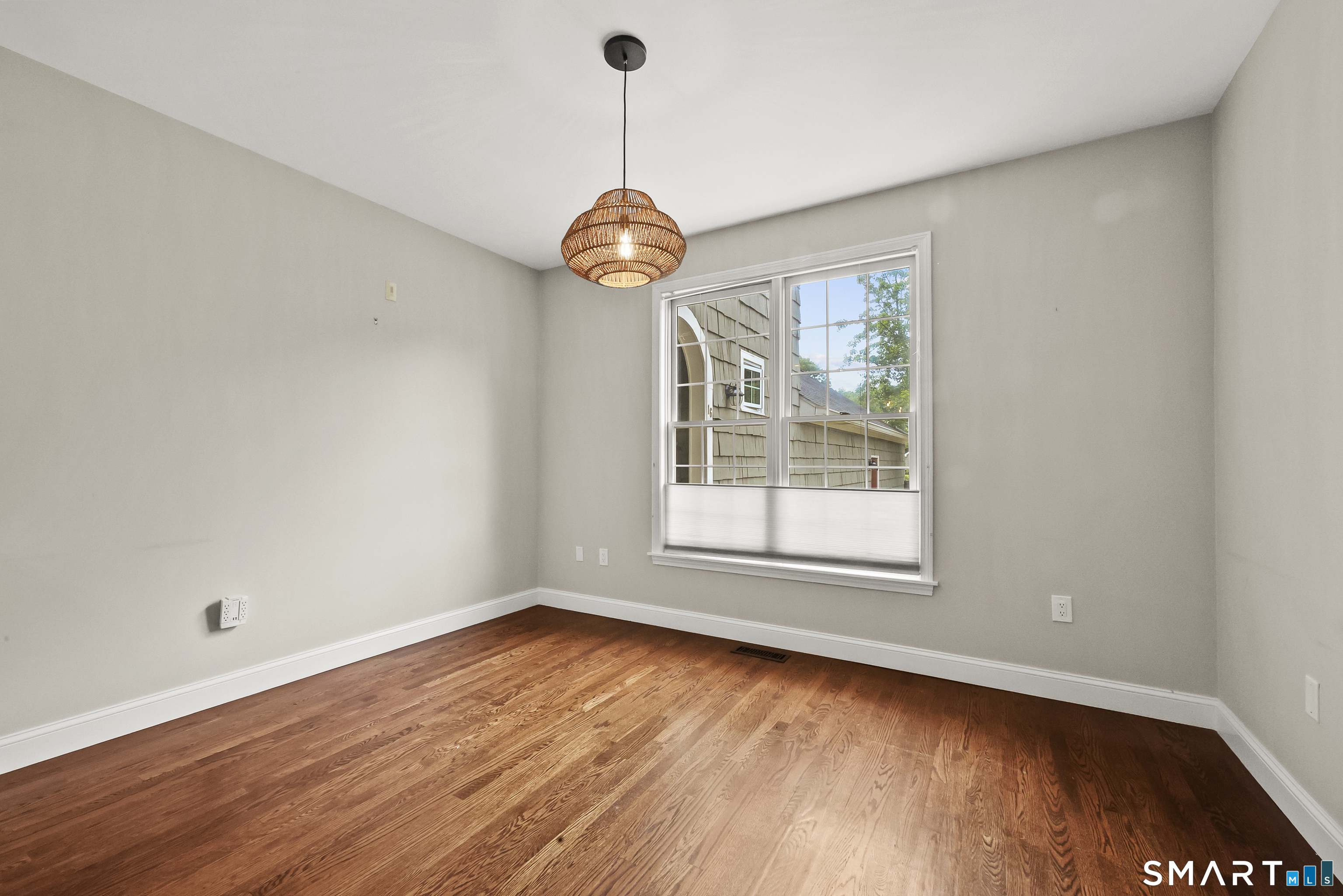 14 Harwich Lane West Hartford CT 06117