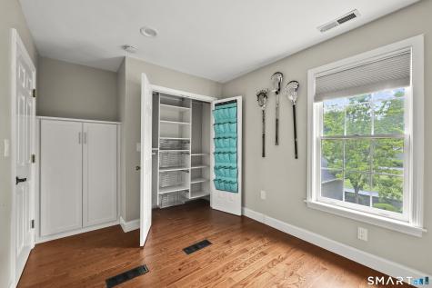 14 Harwich Lane West Hartford CT 06117