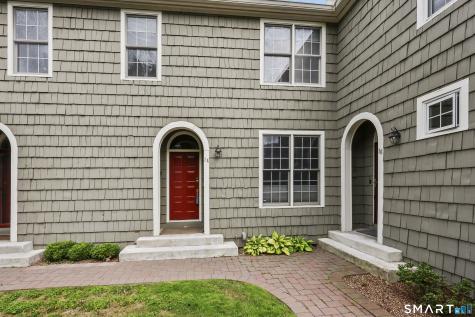 14 Harwich Lane West Hartford CT 06117