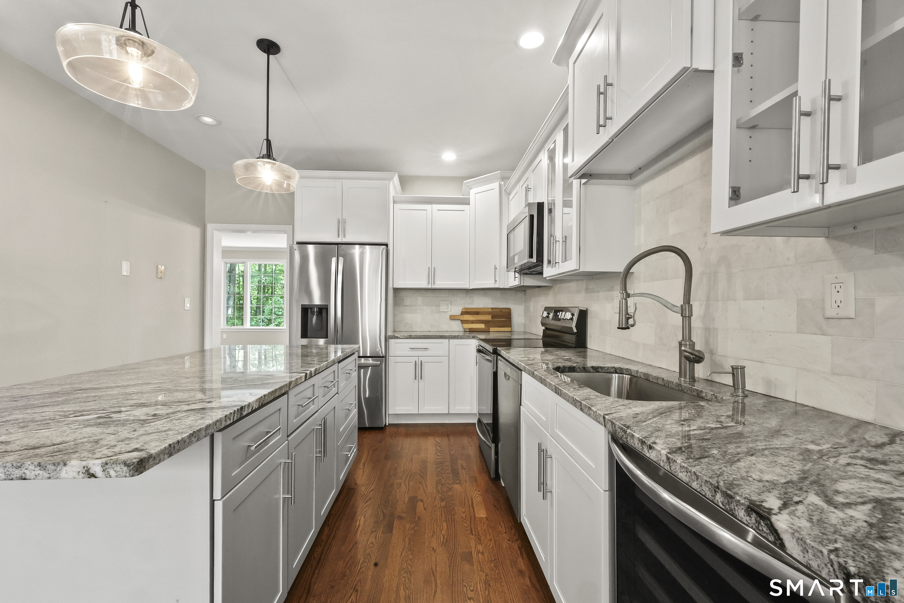 14 Harwich Lane West Hartford CT 06117
