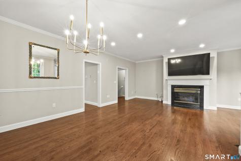 14 Harwich Lane West Hartford CT 06117