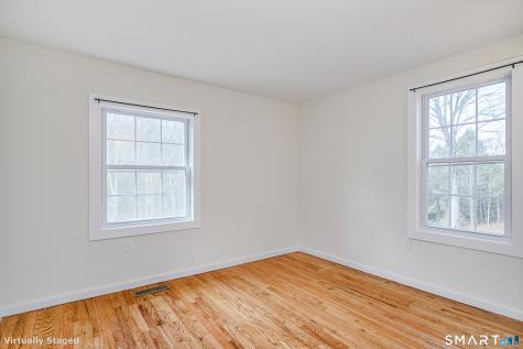 35 Mill Road Woodbury CT 06798