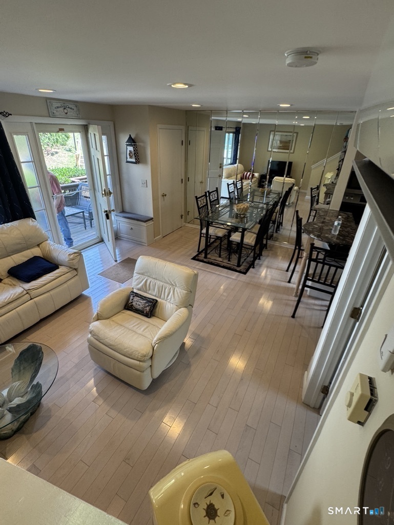7 Clearwater Lane East Hampton CT 06424