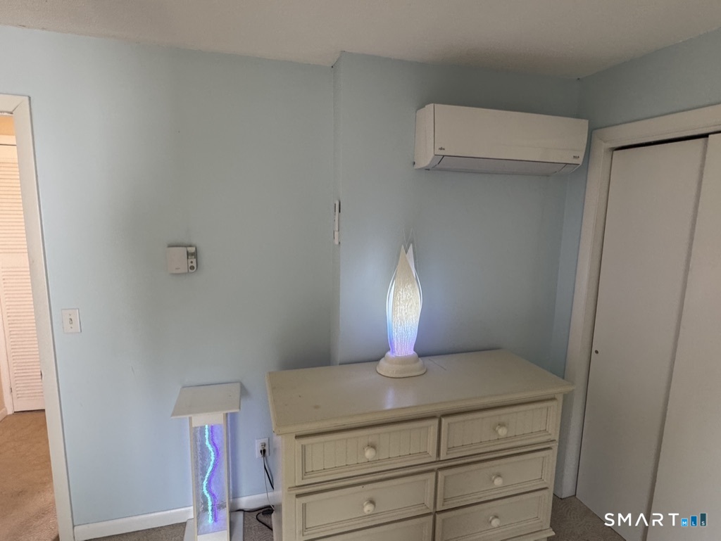 7 Clearwater Lane East Hampton CT 06424