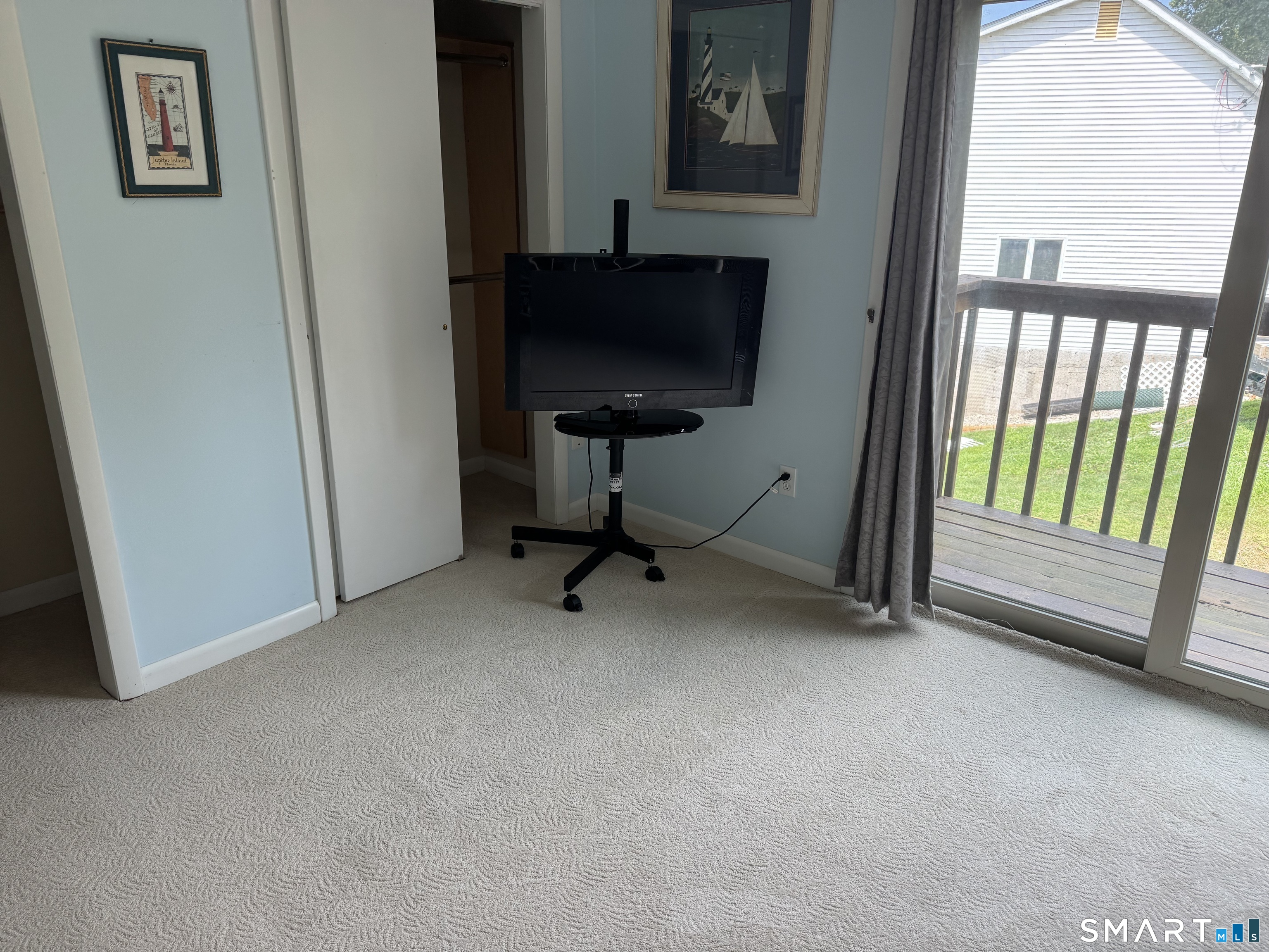 7 Clearwater Lane East Hampton CT 06424