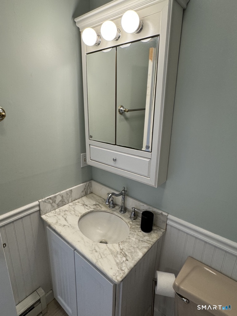 7 Clearwater Lane East Hampton CT 06424