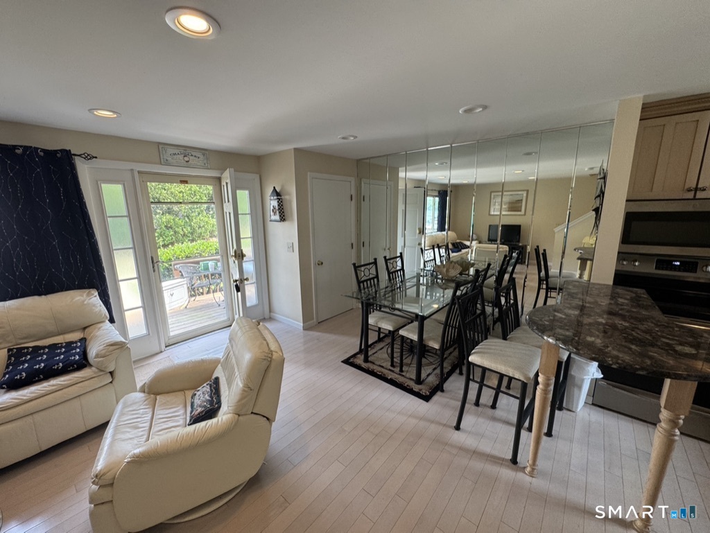 7 Clearwater Lane East Hampton CT 06424