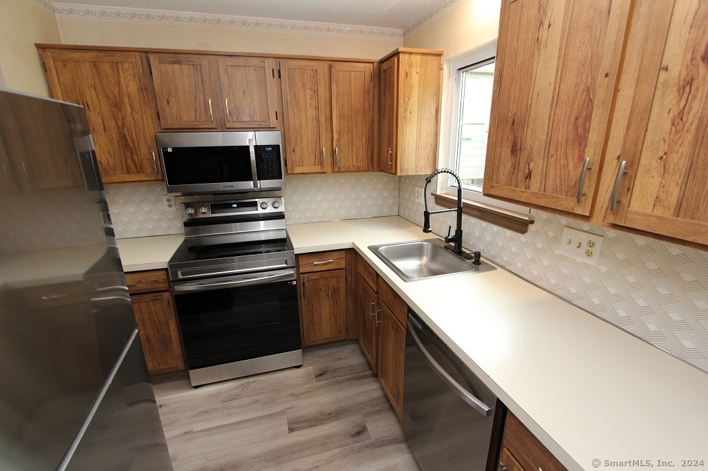 1400 Meriden Road Waterbury CT 06705
