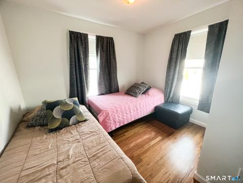 754 East Broadway Milford CT 06460
