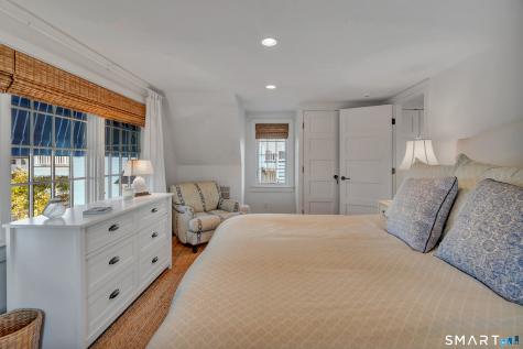 165 Middle Beach Road Madison CT 06443
