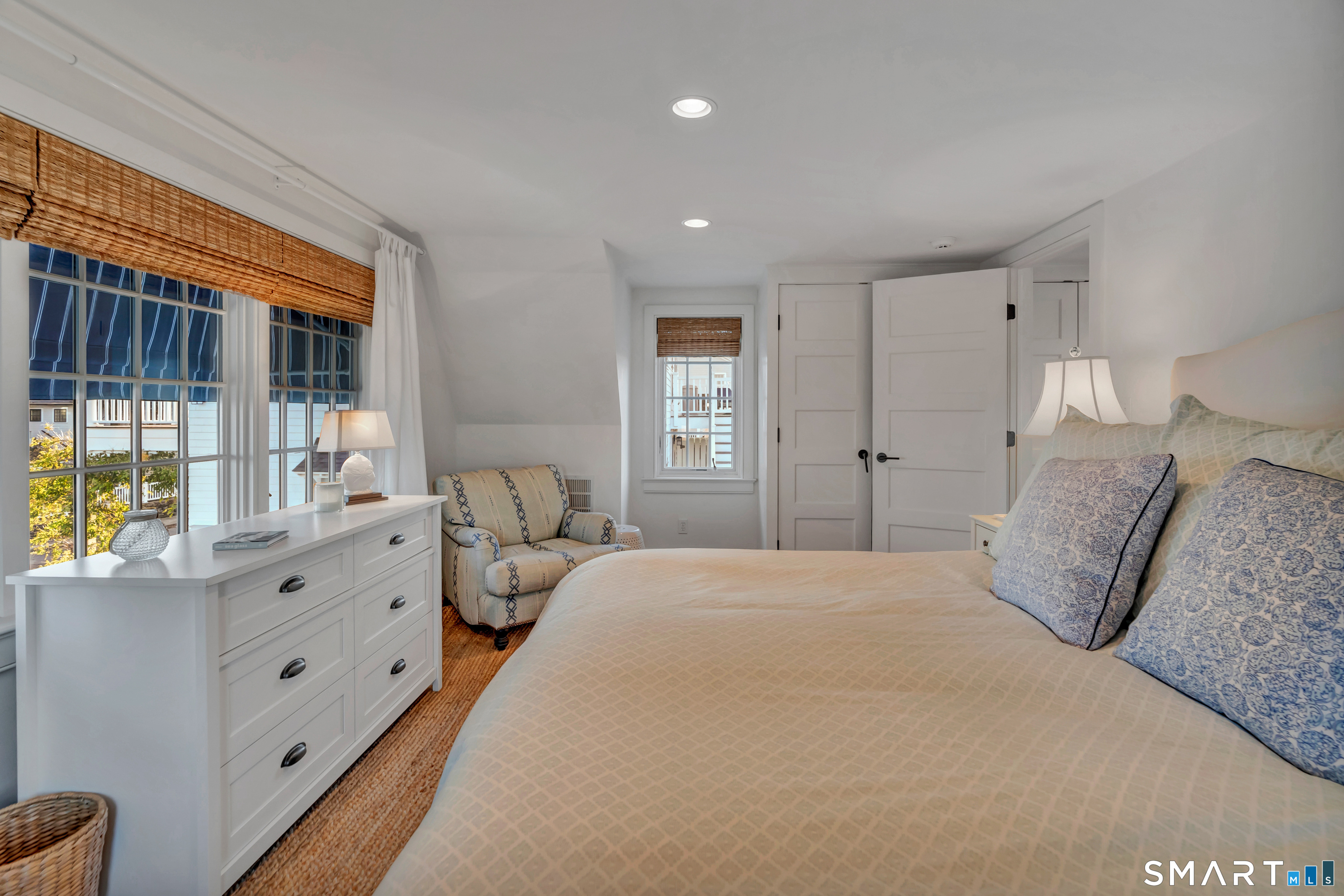 165 Middle Beach Road Madison CT 06443