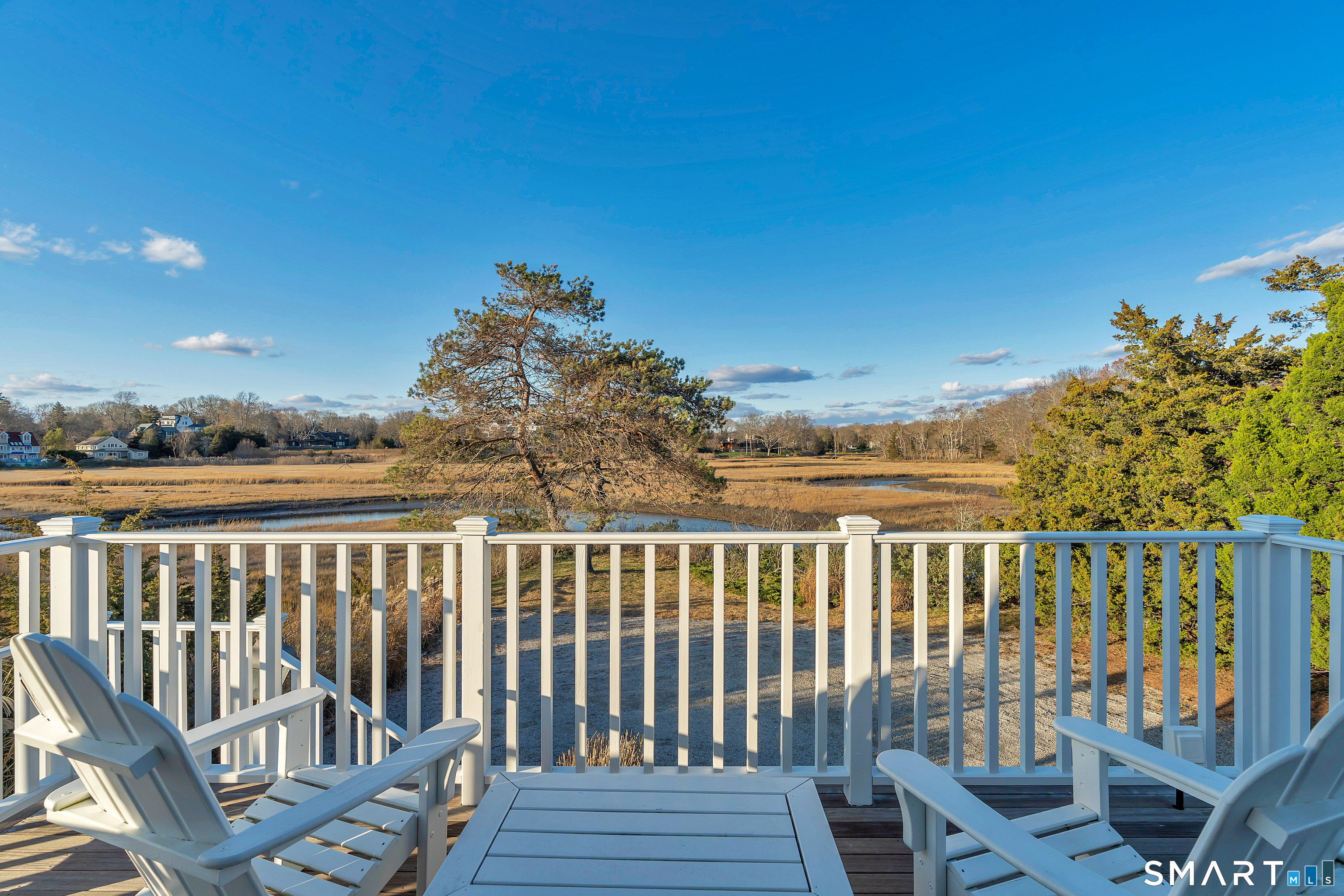165 Middle Beach Road Madison CT 06443