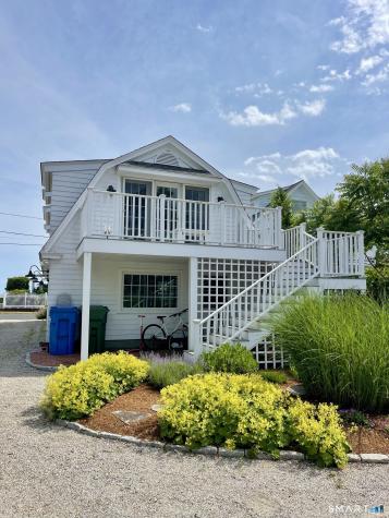165 Middle Beach Road Madison CT 06443