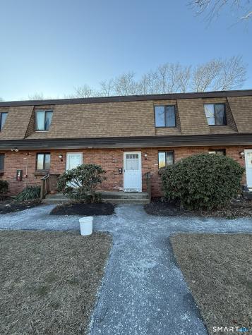 11 King Arthur Drive East Lyme CT 06357