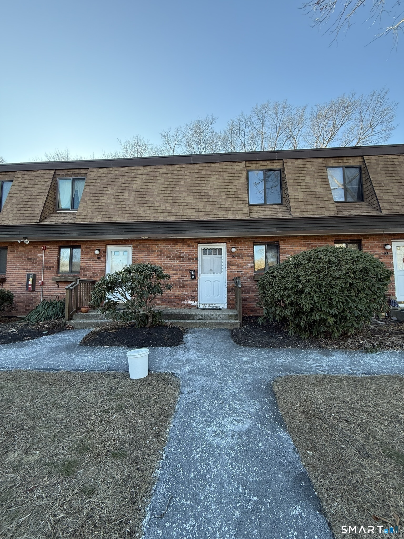 11 King Arthur Drive East Lyme CT 06357