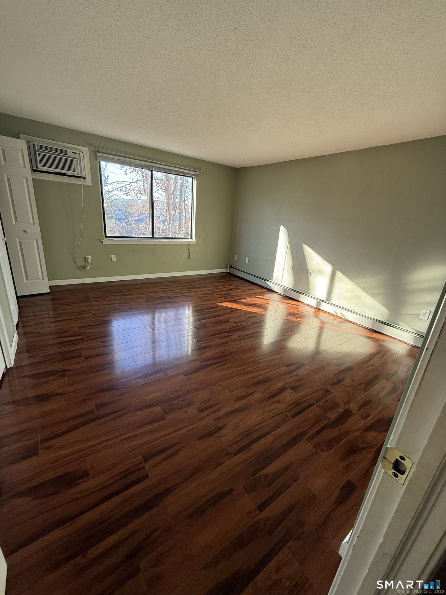 11 King Arthur Drive East Lyme CT 06357