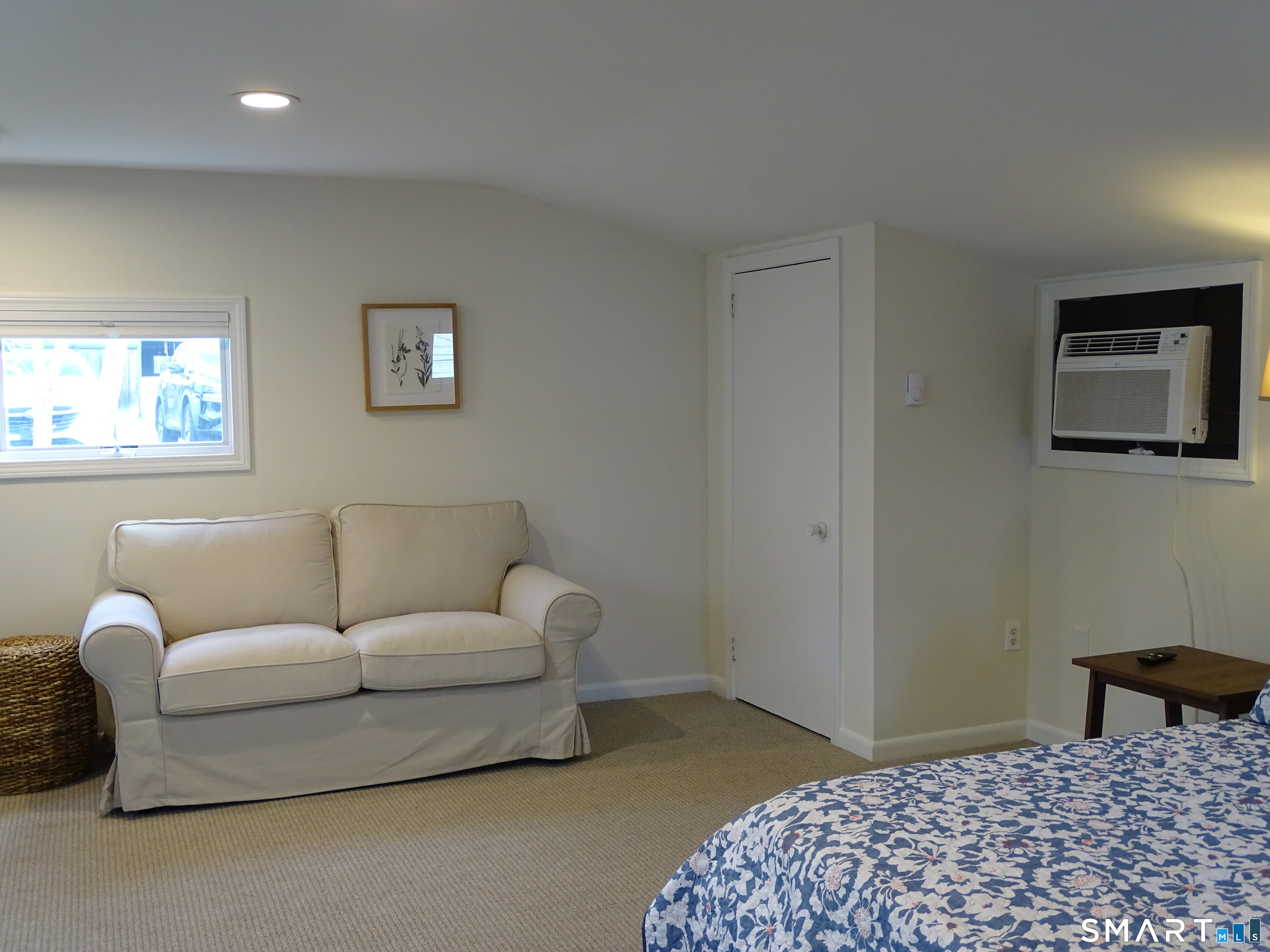 81 Church Street Branford CT 06405