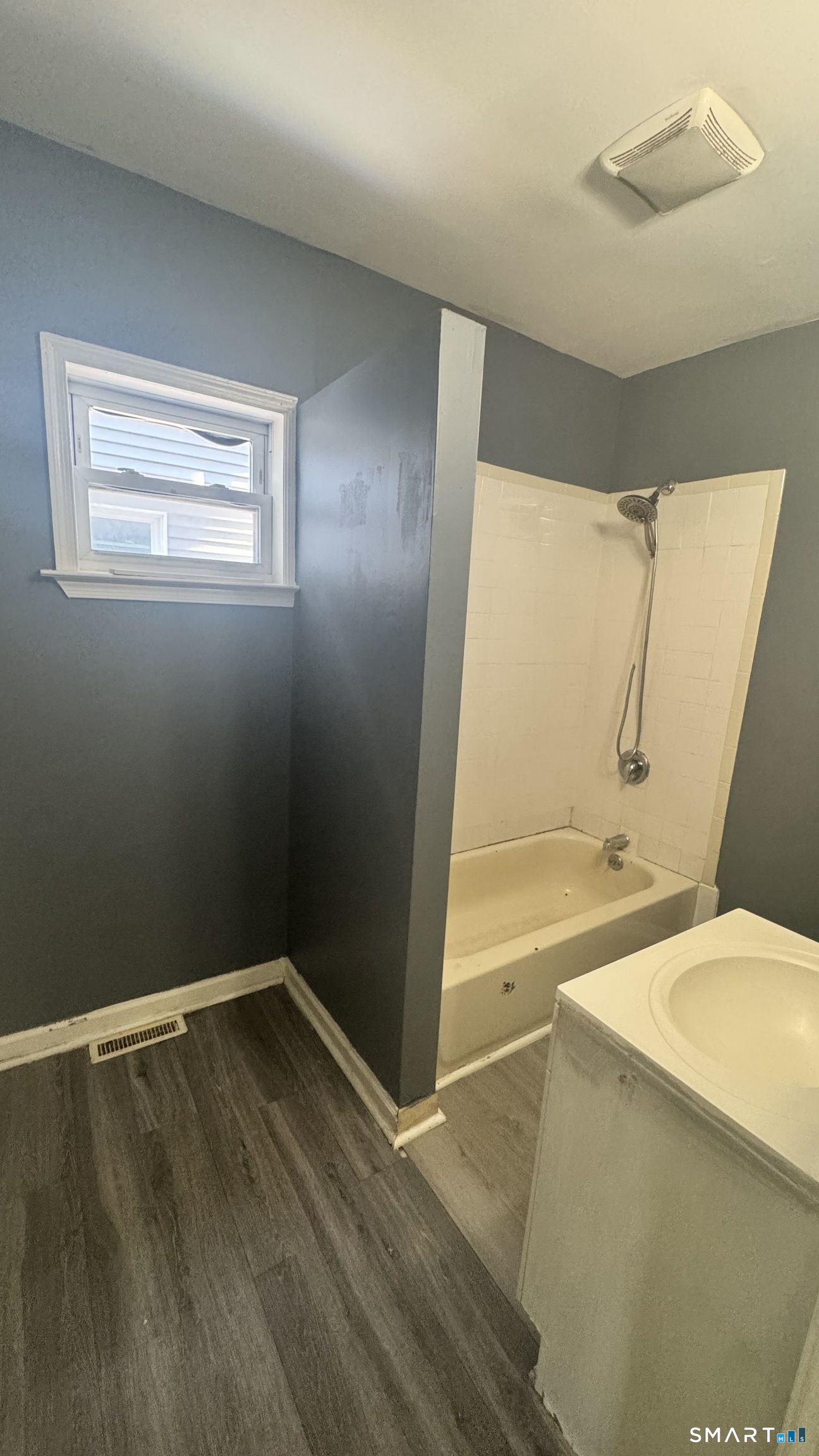 115 Denver Avenue Bridgeport CT 06605
