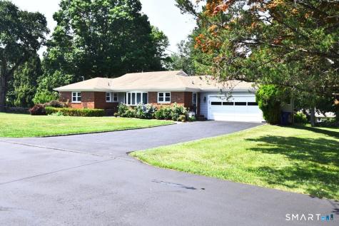 1 Romindon Court Norwalk CT 06851