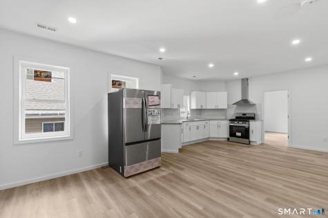 16 Arch Street Waterbury CT 06710