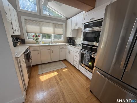 19 White Top Lane Guilford CT 06437