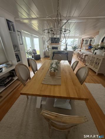 19 White Top Lane Guilford CT 06437