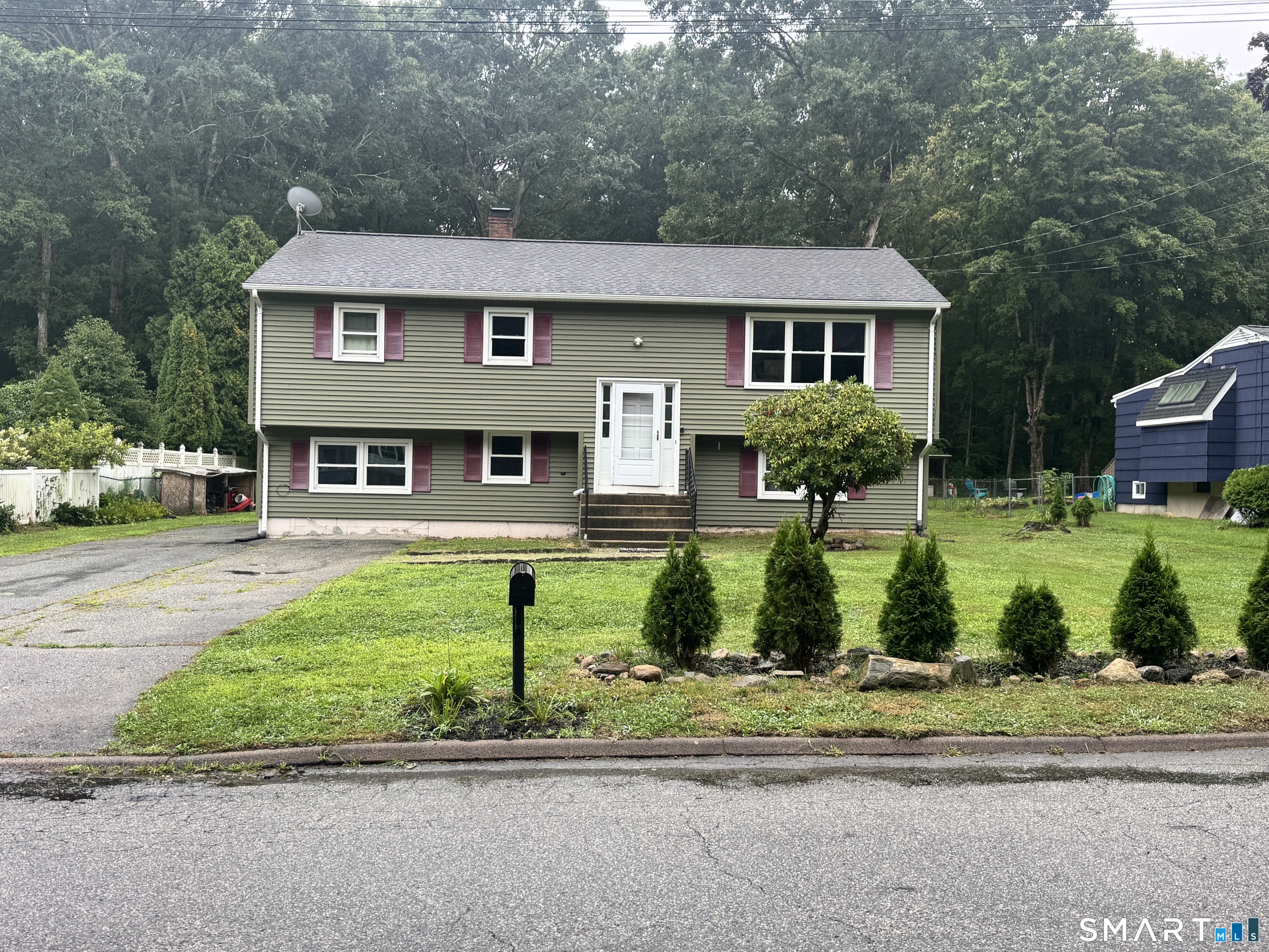 9 Fulmore Drive Waterford CT 06385