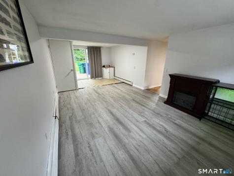 9 Fulmore Drive Waterford CT 06385