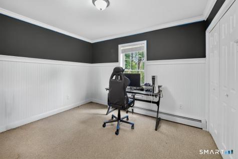 600-09 Main Street Southington CT 06479