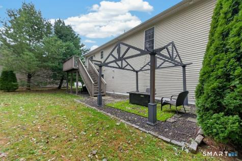 600-09 Main Street Southington CT 06479