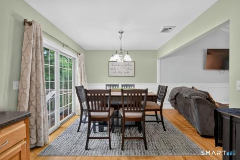 600-09 Main Street Southington CT 06479