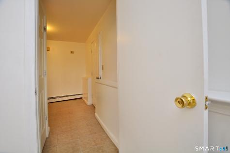 1681 Litchfield Turnpike Woodbridge CT 06525