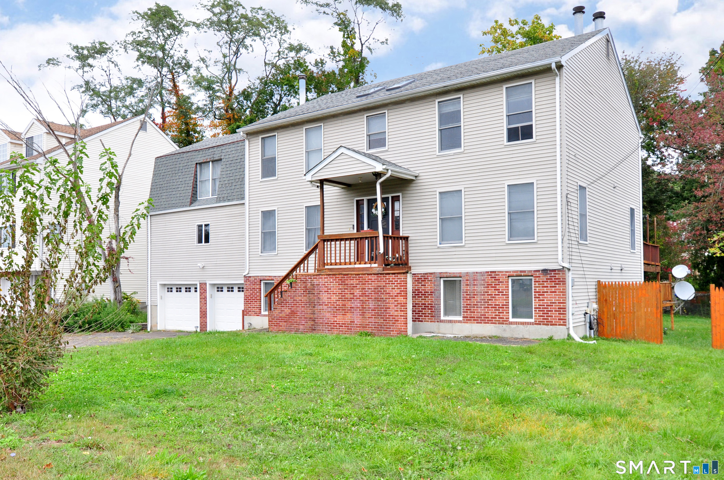 1681 Litchfield Turnpike Woodbridge CT 06525