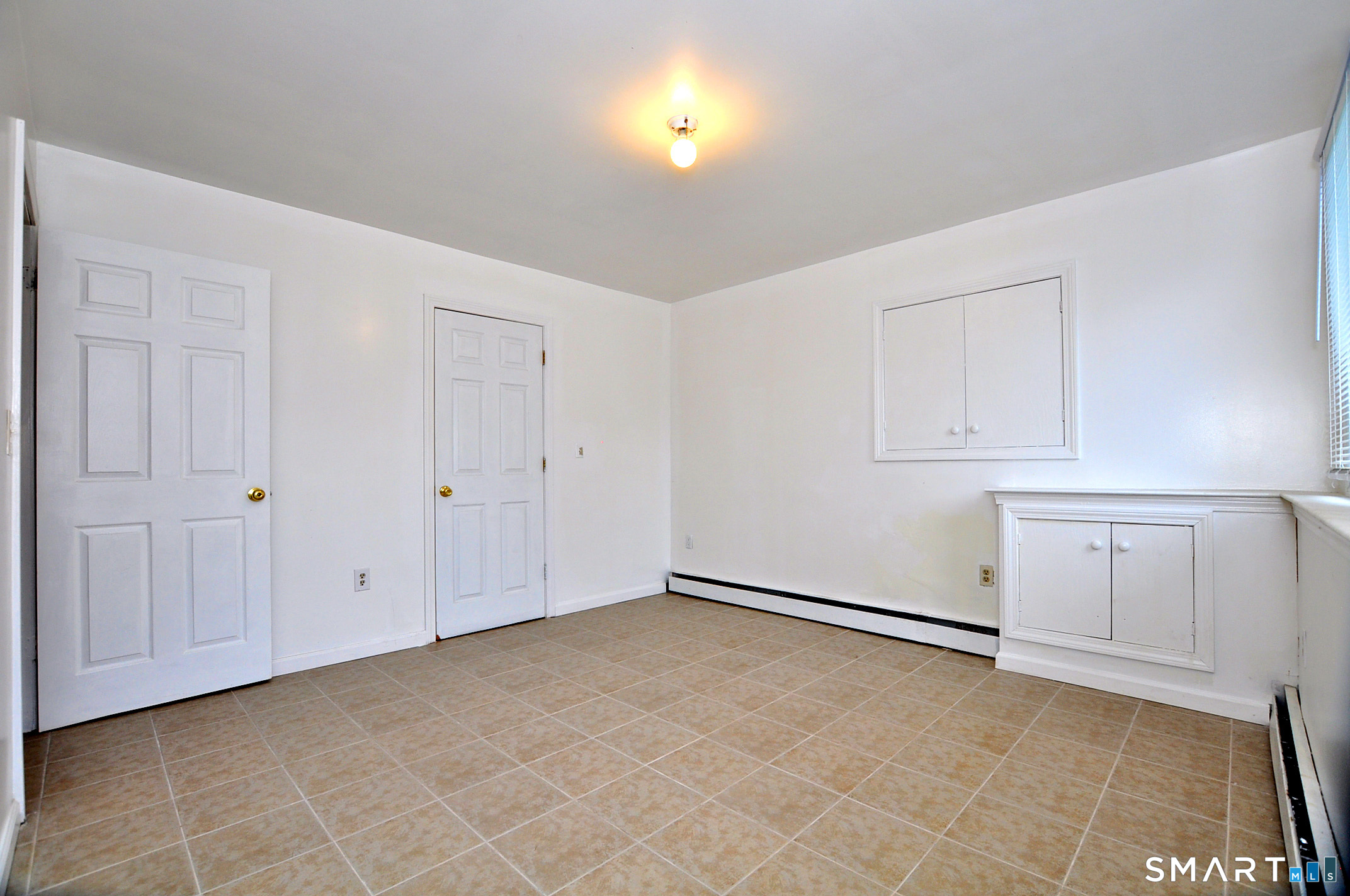 1681 Litchfield Turnpike Woodbridge CT 06525