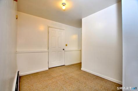1681 Litchfield Turnpike Woodbridge CT 06525