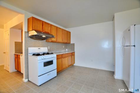1681 Litchfield Turnpike Woodbridge CT 06525