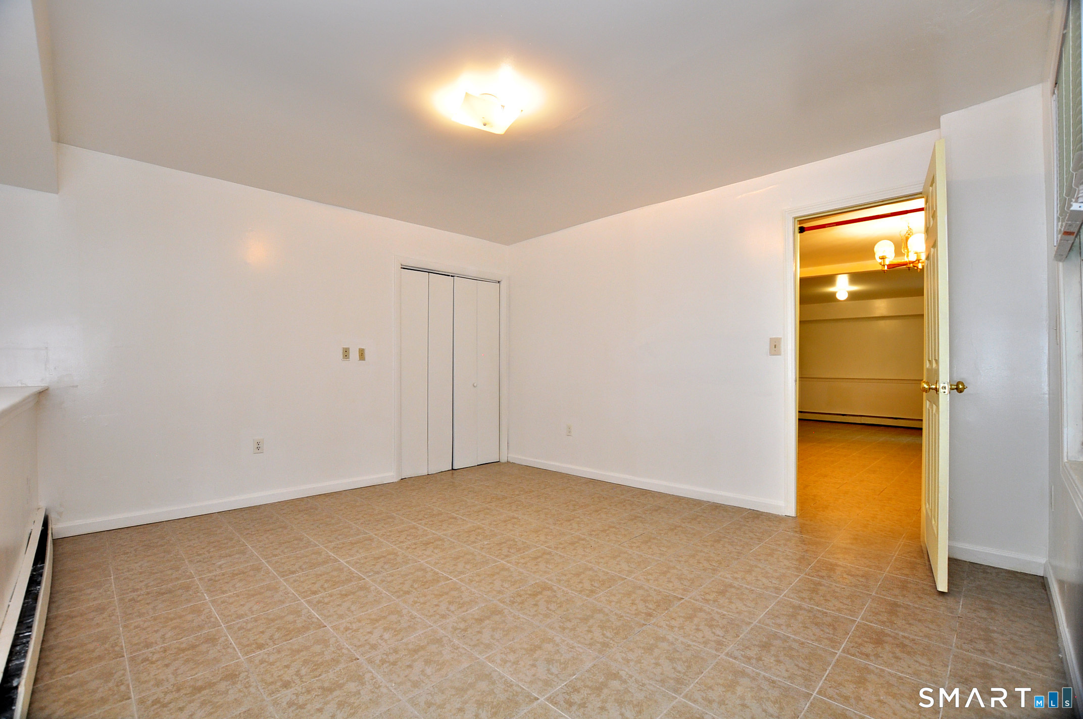 1681 Litchfield Turnpike Woodbridge CT 06525