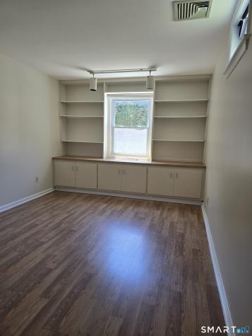 1400 Hartford Turnpike North Haven CT 06473