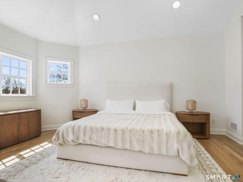 147 Holly Hill Lane Greenwich CT 06830