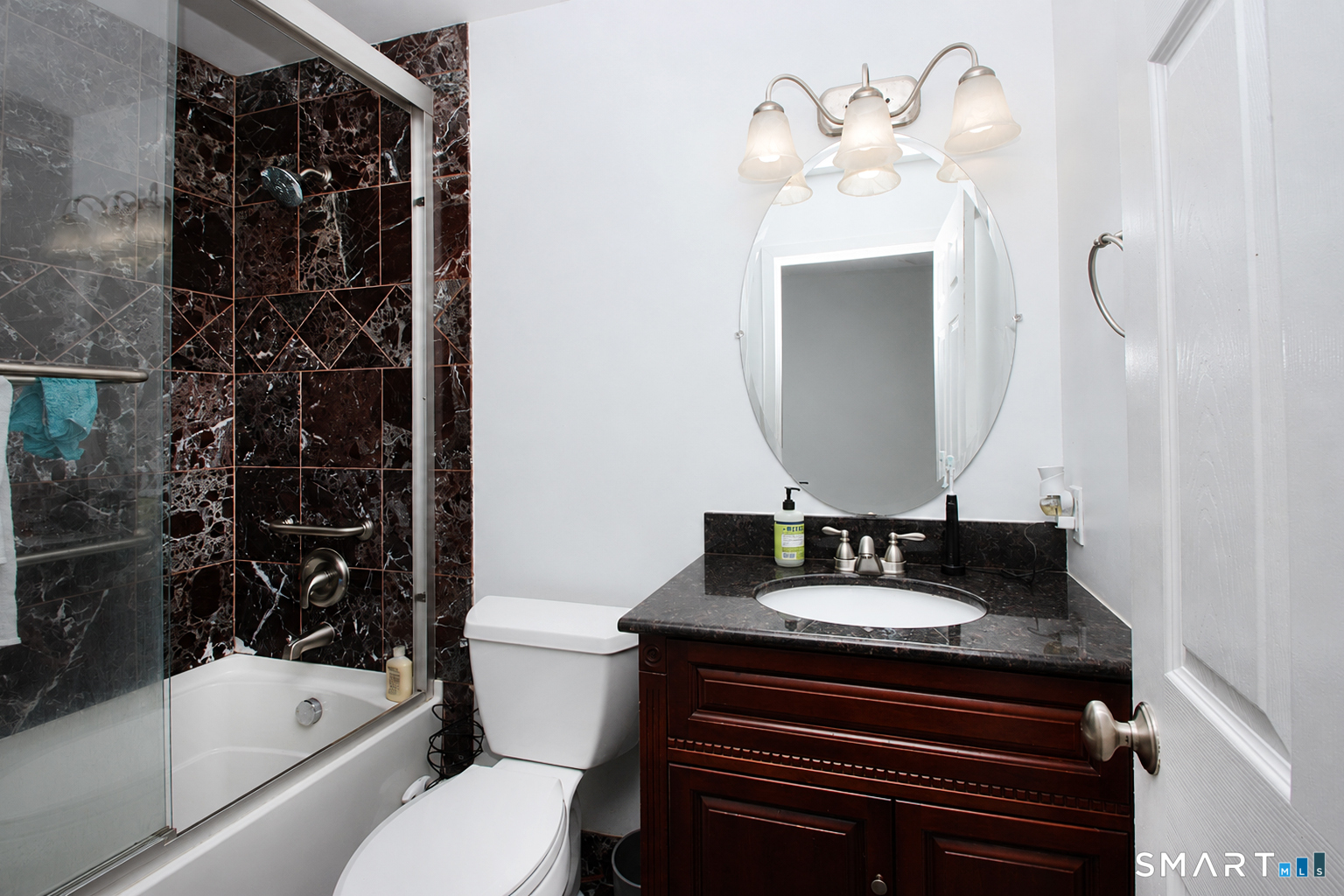 14 Harbour Close New Haven CT 06519